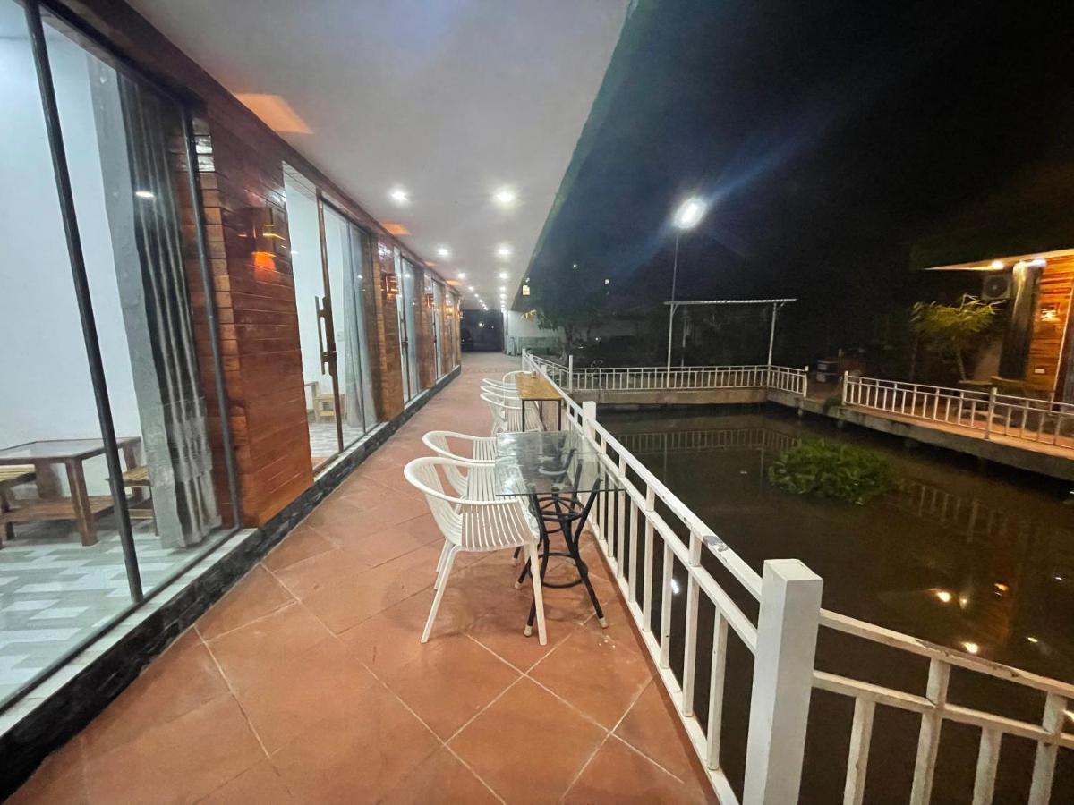 Bac Lieu Xu Xu Motel מראה חיצוני תמונה